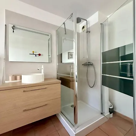 Palm 3 Bdr With Terrasse & Parking Close Beaches